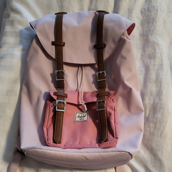 Herschel Backpack - Picture 1 of 5